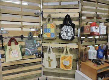pennsylvania/southern-alleghenies/shop/the-friar-s-nook-gift-shop-hollidaysburg-pa