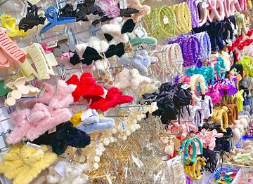 vietnam/mekong-delta/shop/phu-kien-qua-tang-shopi