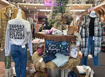 ohio/marietta/shop/little-rosie-boutique