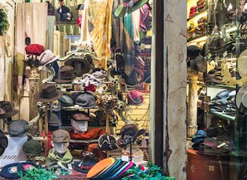 italy/venetian-riviera/shop/giuliana-longo-modisteria-a-venezia