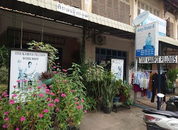 cambodia/kampot/shop/tiny-kampot-pillows