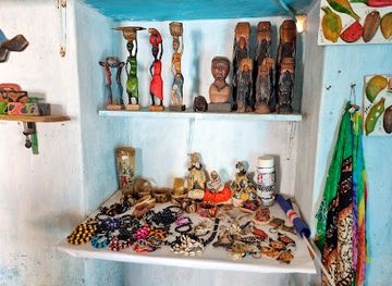 cabo-verde/santa-maria/shop/galeria-art-madeira