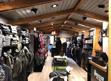 italy/courmayeur/shop/boxeur-des-rues