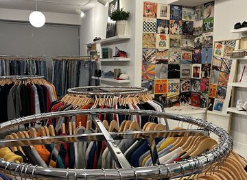 illinois/elgin/shop/elgin-vintage