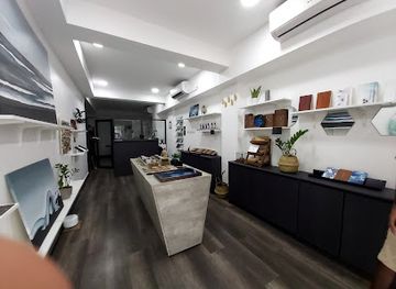 maldives/kaafu-atoll/shop/oevaali-art-shop