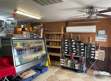 mexico/tierra-caliente/shop/tierra-caliente-meat-market