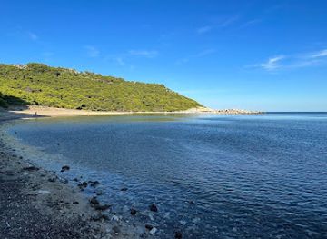 croatia/mljet-island/shop/plaza-limuni