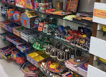 pakistan/islamabad/shop/gul-khan-truck-art-the-centaurus-mall
