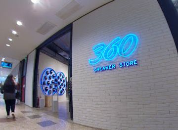 paraguay/lower-chaco/shop/360-sneaker-store