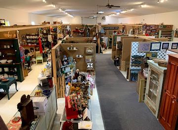 michigan/southwest-michigan/shop/m-43-mercantile