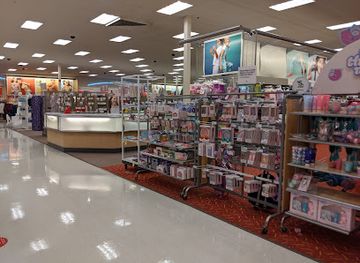 wisconsin/sturgeon-bay/shop/target
