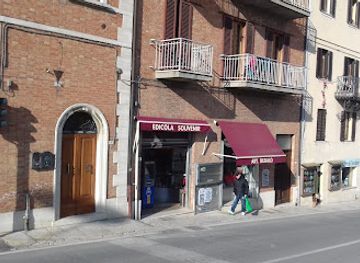 italy/montepulciano/shop/articoli-da-regalo-di-quadri-giovanni