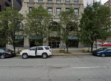 indiana/indianapolis/downtown-indianapolis/shop/lobby-shop