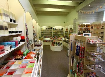 guernsey/perelle-bay/shop/guernsey-candles