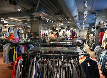 sweden/stockholm/sodermalm/shop/beyond-retro-zinken