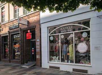 germany/mecklenburg/shop/boutique-anziehend