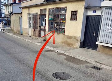 kosovo/gjakova/shop/mergim-koca-kanarina-nga-1975