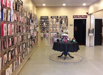 california/stockton/shop/secrets-boutique-stockton