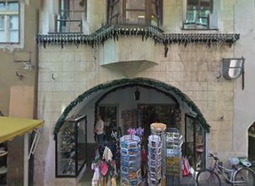 italy/south-tyrol/shop/storey-flagship-store