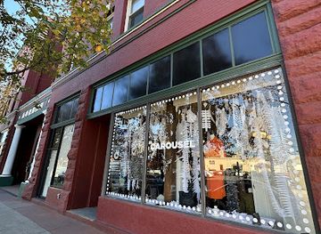 california/redding/shop/carousel