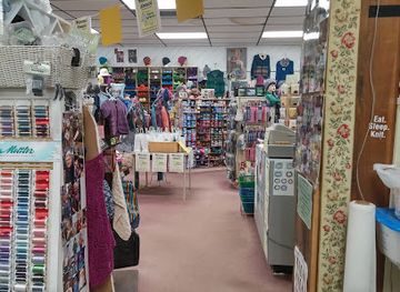 maine/waterville/shop/yardgoods-center