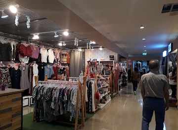 philippines/central-visayas/shop/ayala-malls-central-bloc