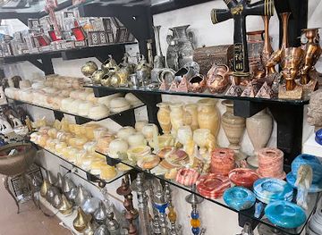 egypt/el-gouna/shop/aldi-laden-egyptian-souvenirs