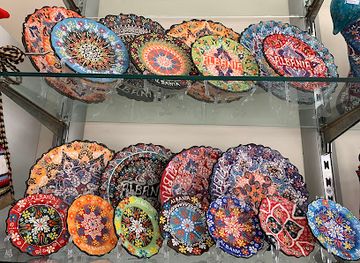 albania/kurbin/shop/gift-shop-souvenir-albania