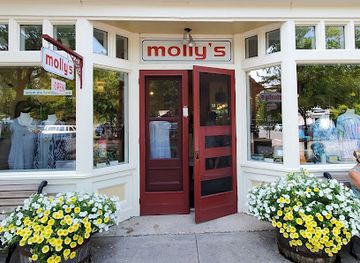 michigan/sleeping-bear-dunes-national-lakeshore/shop/molly-s