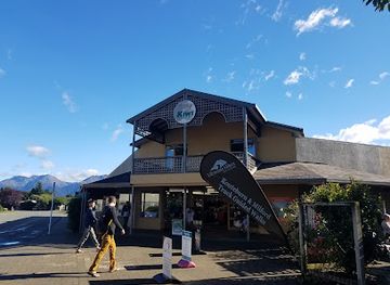 new-zealand/milford-sound/shop/kiwi-country