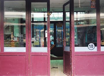 italy/florence/santa-croce/shop/canificio