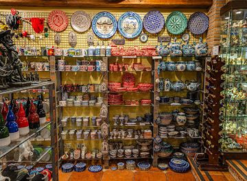 spain/granada/shop/d-granada-souvenirs