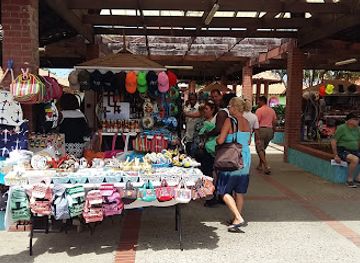 saint-lucia/marigot-bay/shop/duty-free-pointe-seraphine-shopping-complex