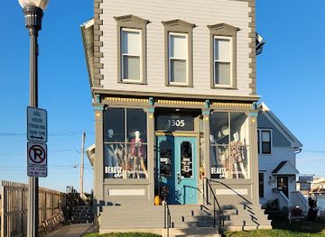 iowa/cedar-rapids/shop/beauty-edit-boutique