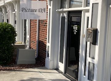 north-carolina/greensboro/fisher-park/shop/pictureda