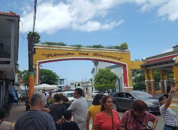 puerto-rico/rincon/shop/rincon-art-walk