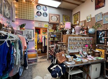 california/long-beach/shop/goods-on-orange