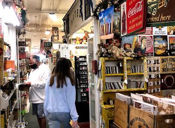 california/orange-county/shop/orange-circle-antique-mall