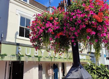 united-kingdom/hertfordshire/shop/ruby-room
