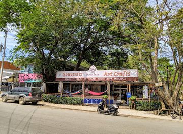costa-rica/guanacaste/shop/guana-tribe-souveniers
