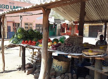 zambia/south-luangwa-national-park/shop/zee-affordables