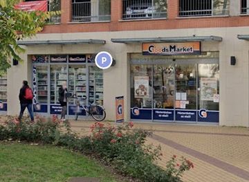 hungary/szeged/tiszaliget/shop/goods-market