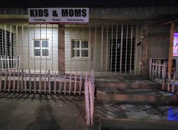 nigeria/kajuru-castle/shop/kids-moms