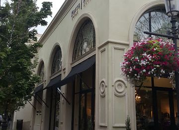 idaho/meridian/shop/white-house-black-market