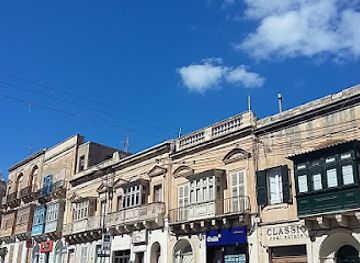 malta/marsalforn-bay/shop/the-duke-shopping-mall