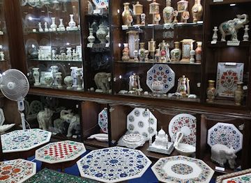 india/agra/shop/taj-gallery