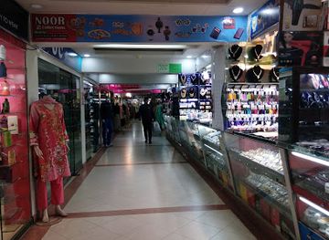 pakistan/lahore/model-town/shop/zaibjaan-clothing