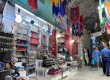 israel/jerusalem/shop/zak-s-jerusalem-gifts
