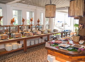 palau/sonsorol/shop/coconut-terrace-restaurant-palau-pacific-resort