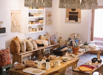 new-mexico/santa-fe/downtown-santa-fe/shop/folklore